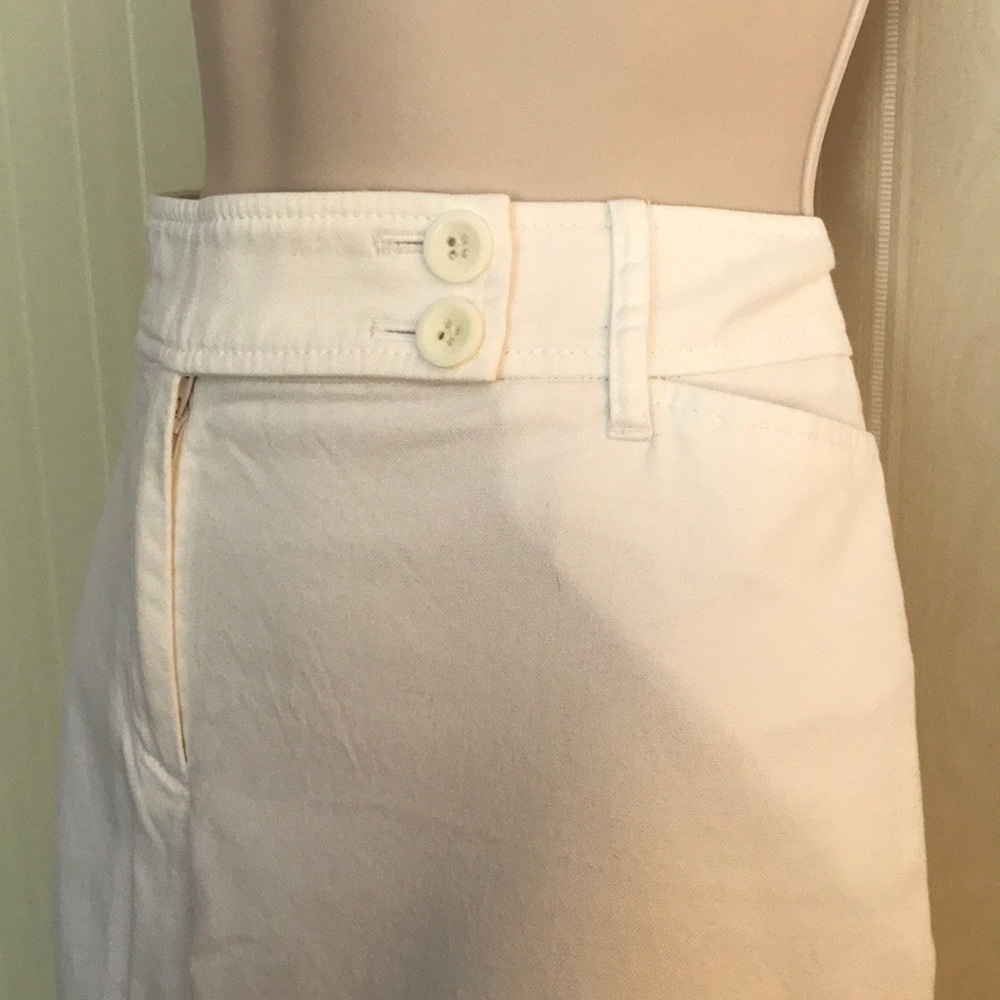 LOFT “JULIE” white ankle pants WORN ONCE